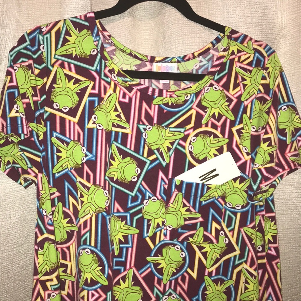 Medium Disney Lularoe Carly